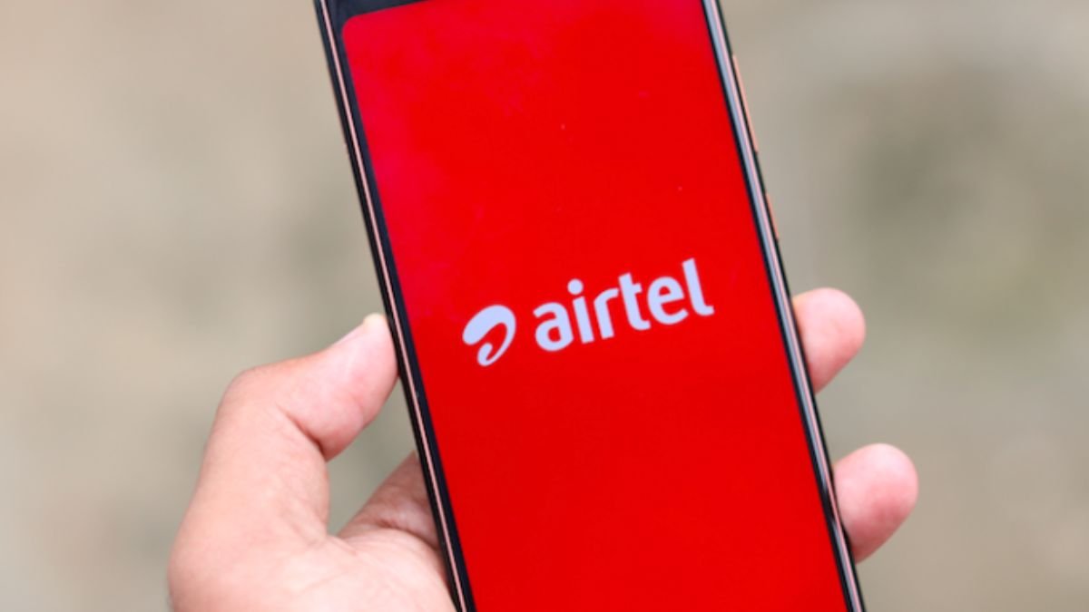 Airtel ने करोड़ों यूजर्स को दिया झटका, 3 रिचार्ज प्लान्स के दाम 60 रुपये तक किए महंगे